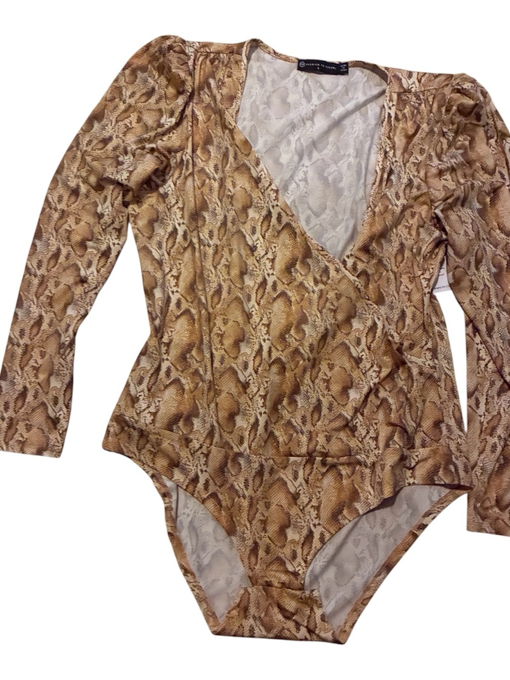 Women’s fashion 2 figure snake print body suit size 2X